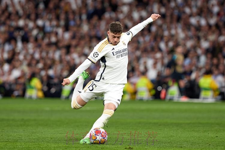 中流砥柱!巴尔韦德身价再涨2000万欧 达1.2亿欧 中流砥柱!巴尔韦德身价再涨2000万欧 达1.2亿欧