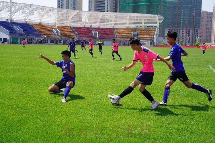 2014年江西省校园足球布局城市夏令营开营